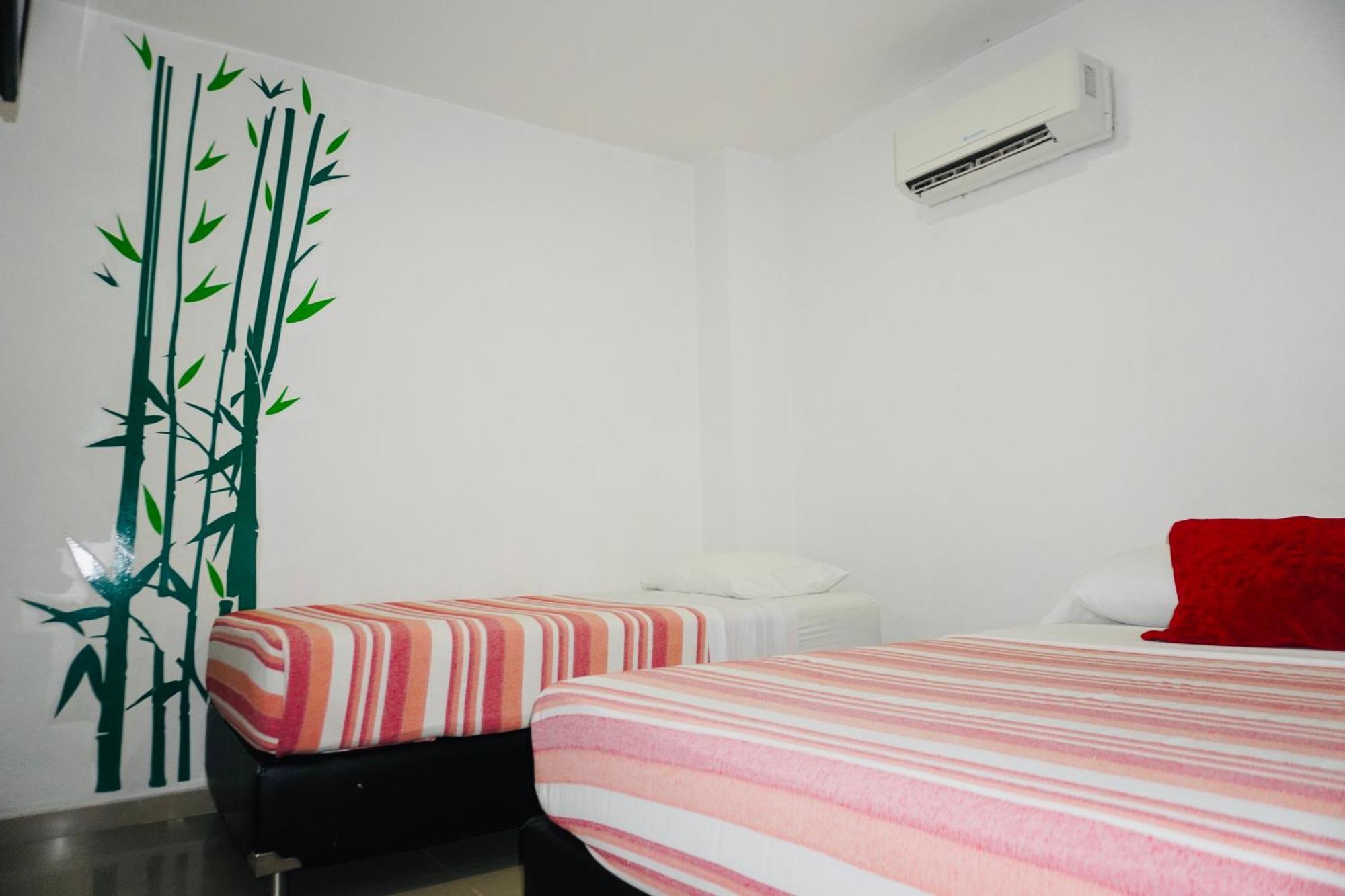 Hotel Bellamar Cartagena Exteriör bild